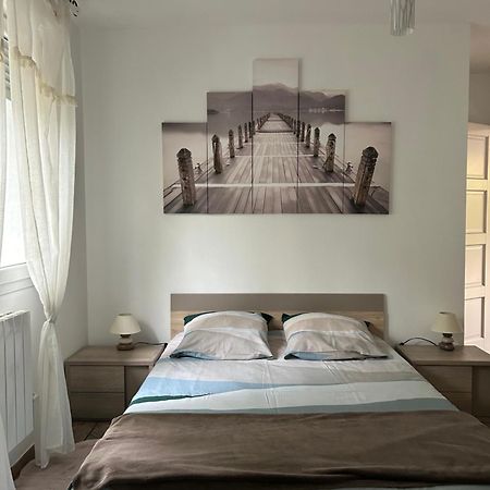 Wilo Gujan Villa ภายนอก รูปภาพ